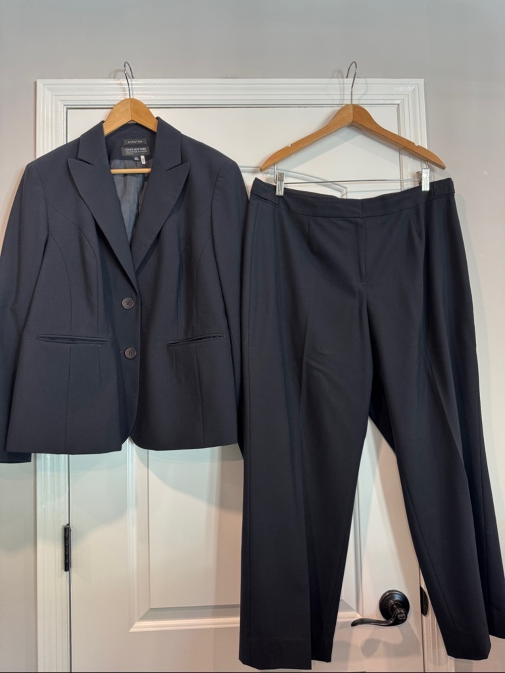Jones New York Black Stretch Blazer & Pant Suit Size 16W/14W